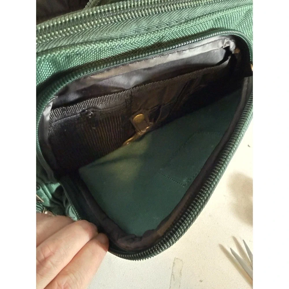 NEW Pioneer‎ Express Backpack . Dark Green and Brown NWT